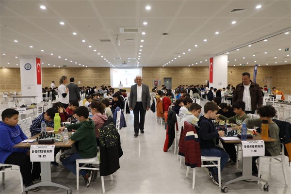 Muğla’da Çanakkale Şehitlerini Anma Satranç Turnuvası yapıldı