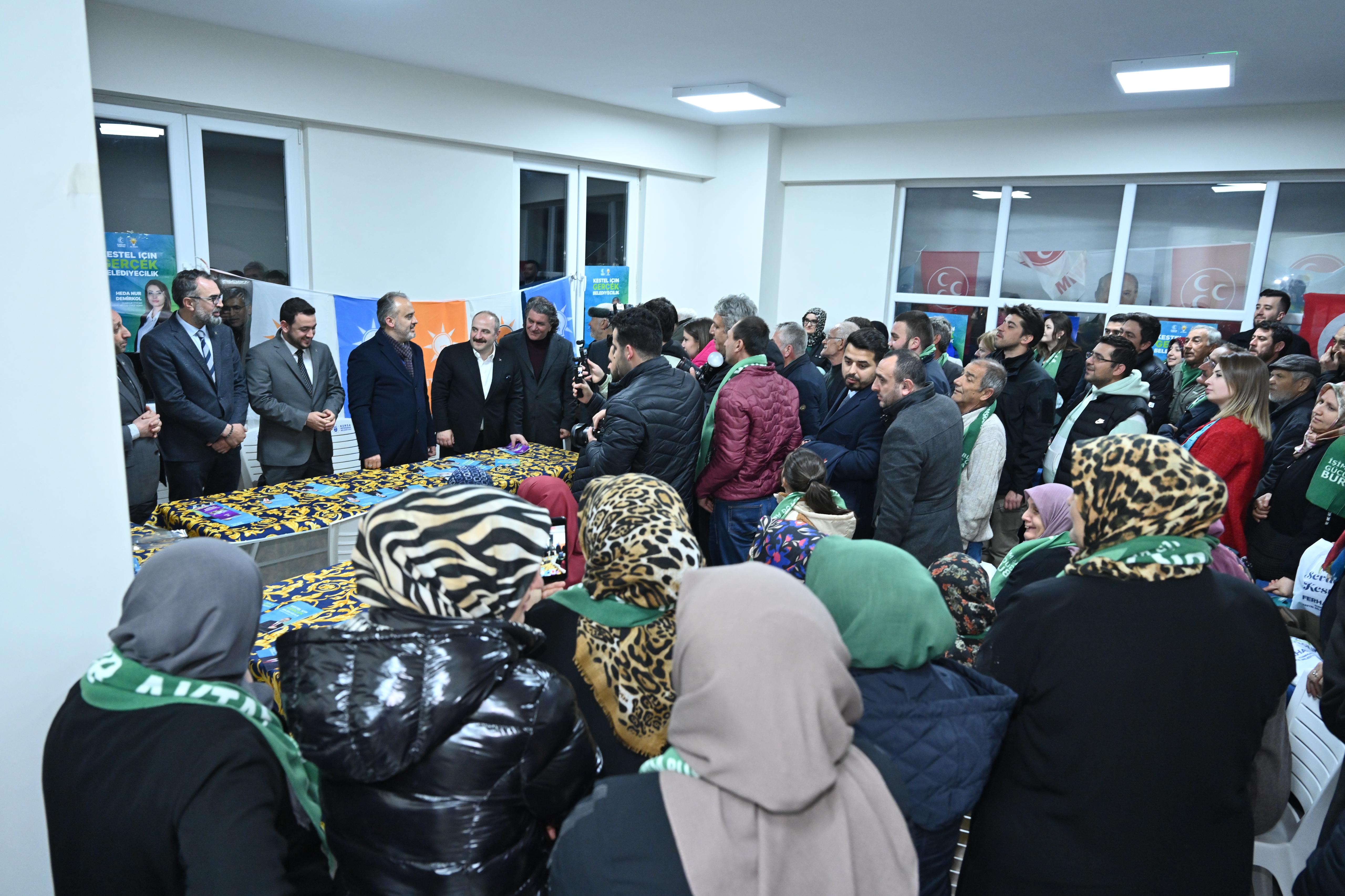 Başkan Aktaş, Osmangazi’de vatandaşlarla bir araya geldi