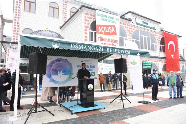 Osmangazi Belediyesi, Siteler İsmail Çolpan Cami’sini hizmete açtı