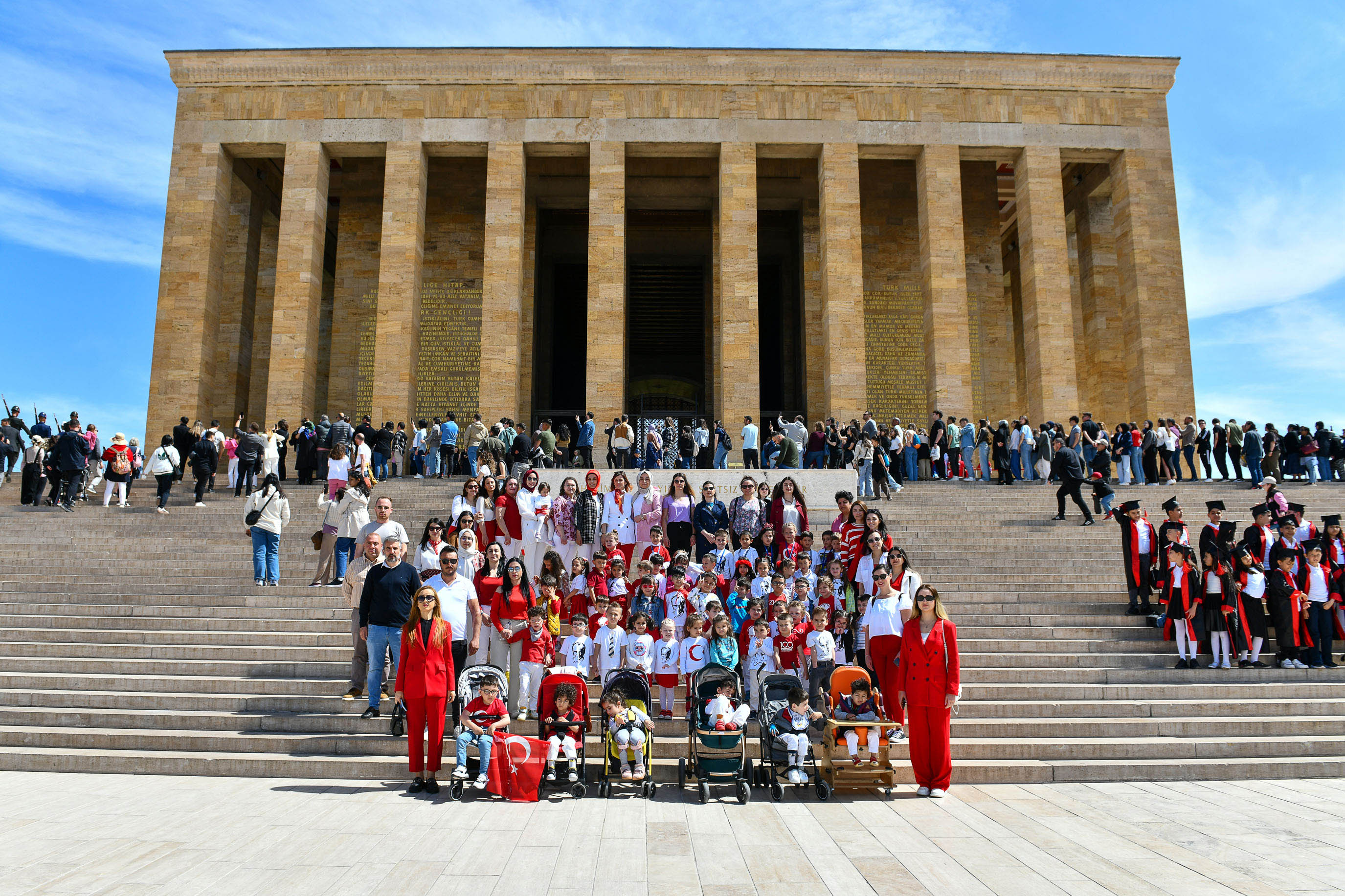 Ankara Büyükşehir Belediyesi’nden 23 Nisan’a özel çocuk şenliği