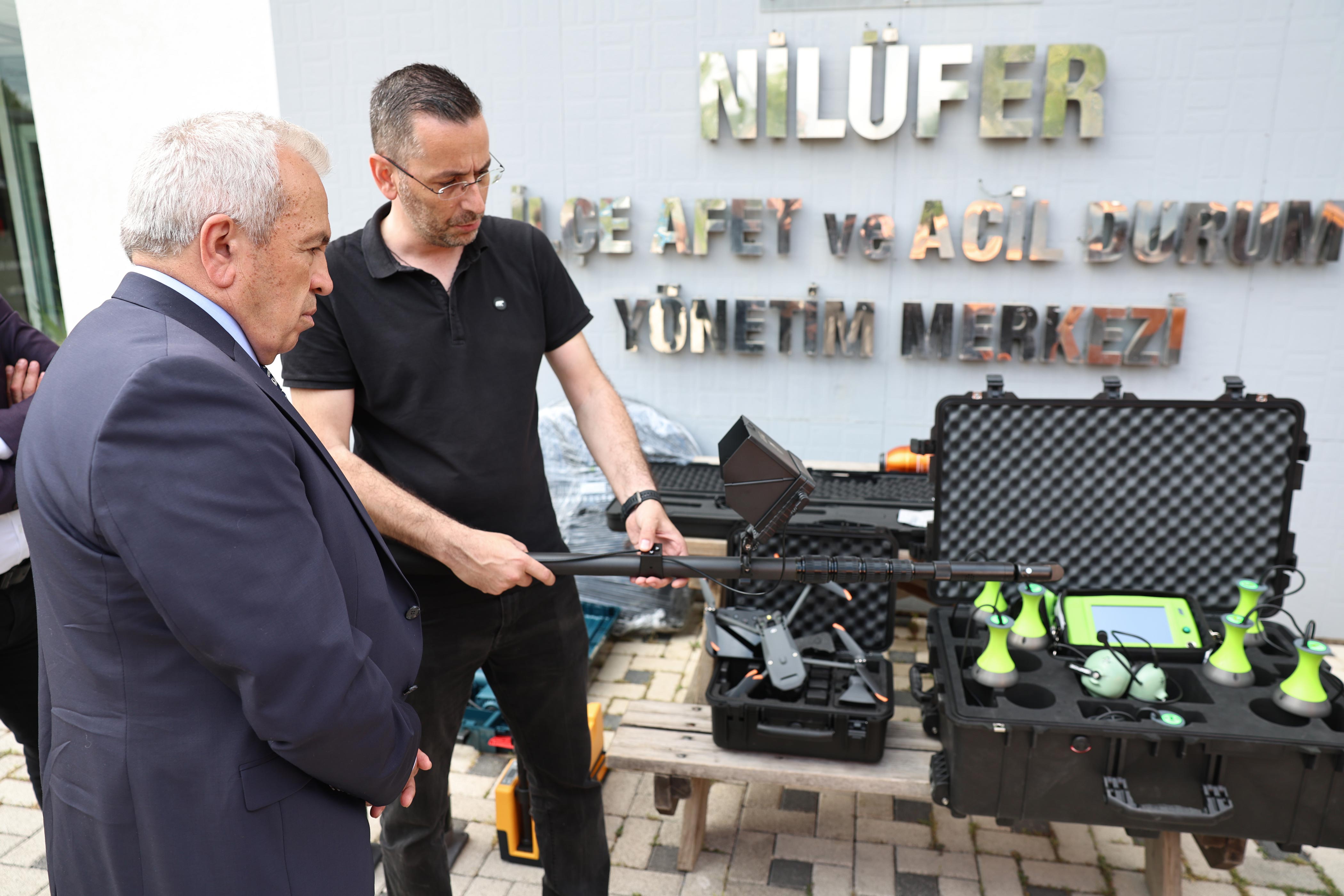 Nilüfer Afet Merkezi envanterine 22 adet son teknoloji malzeme ekledi