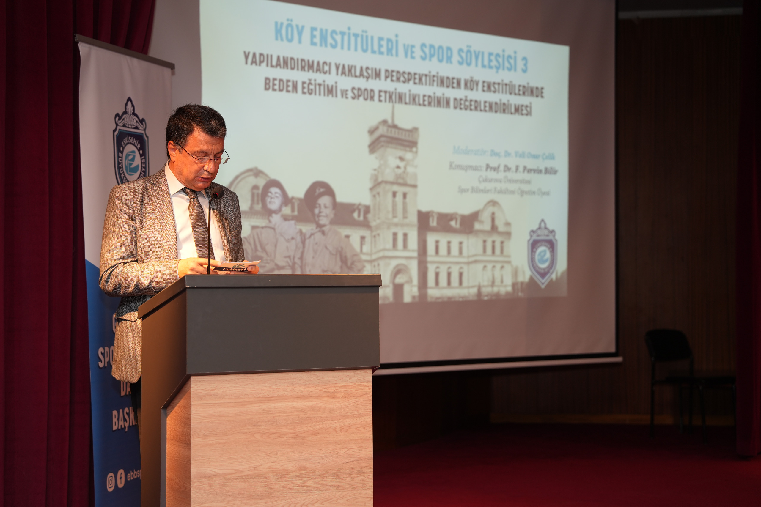 Eskişehir’de “Köy Enstitüleri ve Spor Söyleşileri” gerçekleştirildi