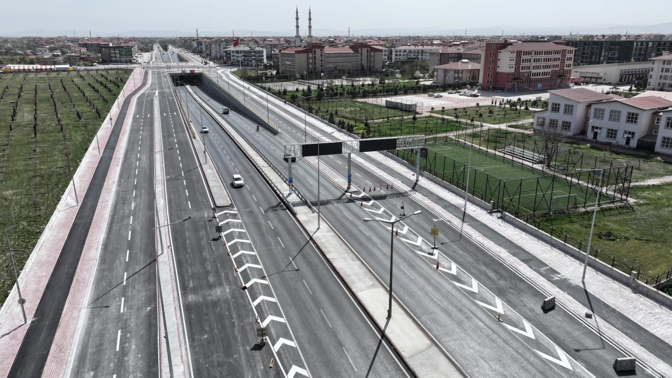 Konya’da Şehir Hastanesi Köprülü Kavşağı çalışmaları tamamlandı