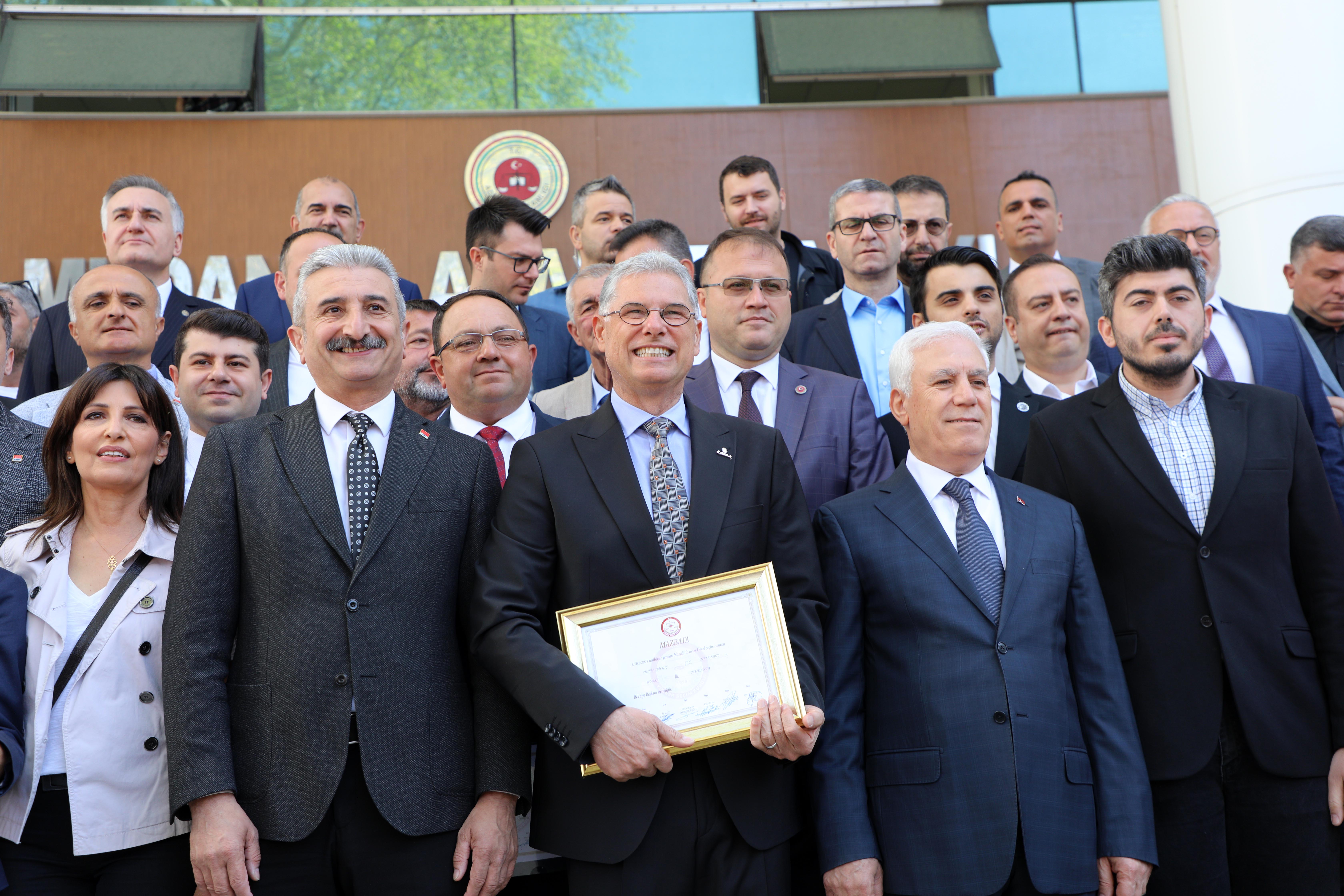 Mudanya Belediye Başkanı Dalgıç göreve başladı