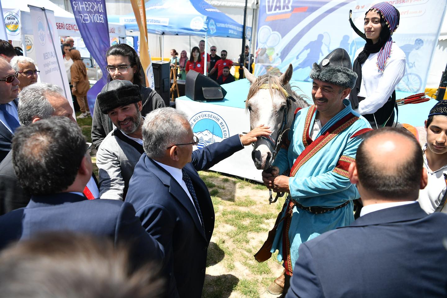 Başkan Büyükkılıç, 19 Mayıs kutlamalarında gençlerle buluştu