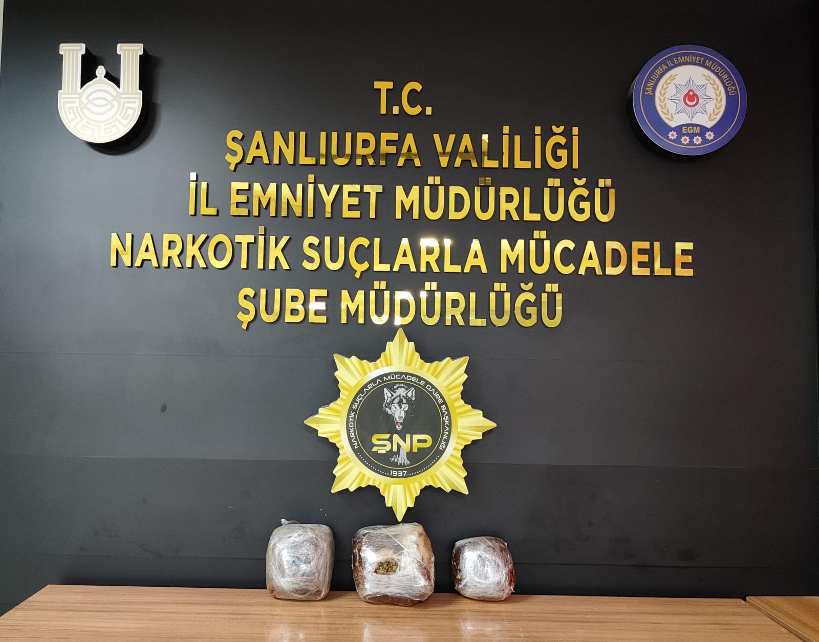 Şanlıurfa’da uyuşturucu operasyonunda 12 kişi gözaltına alındı