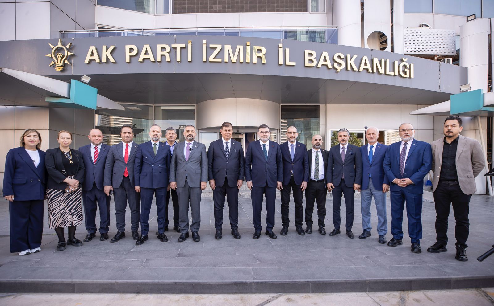 Başkan Tugay: İzmir daha güzel günler görecek