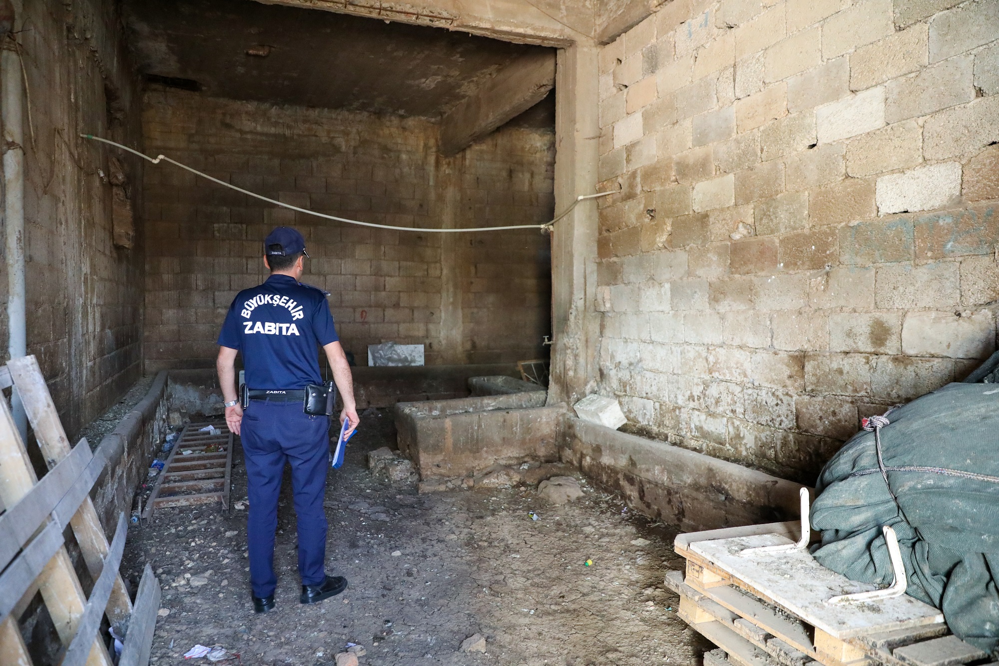 Gaziantep’te zabıta ekipleri, kaçak kurban satışına izin vermiyor