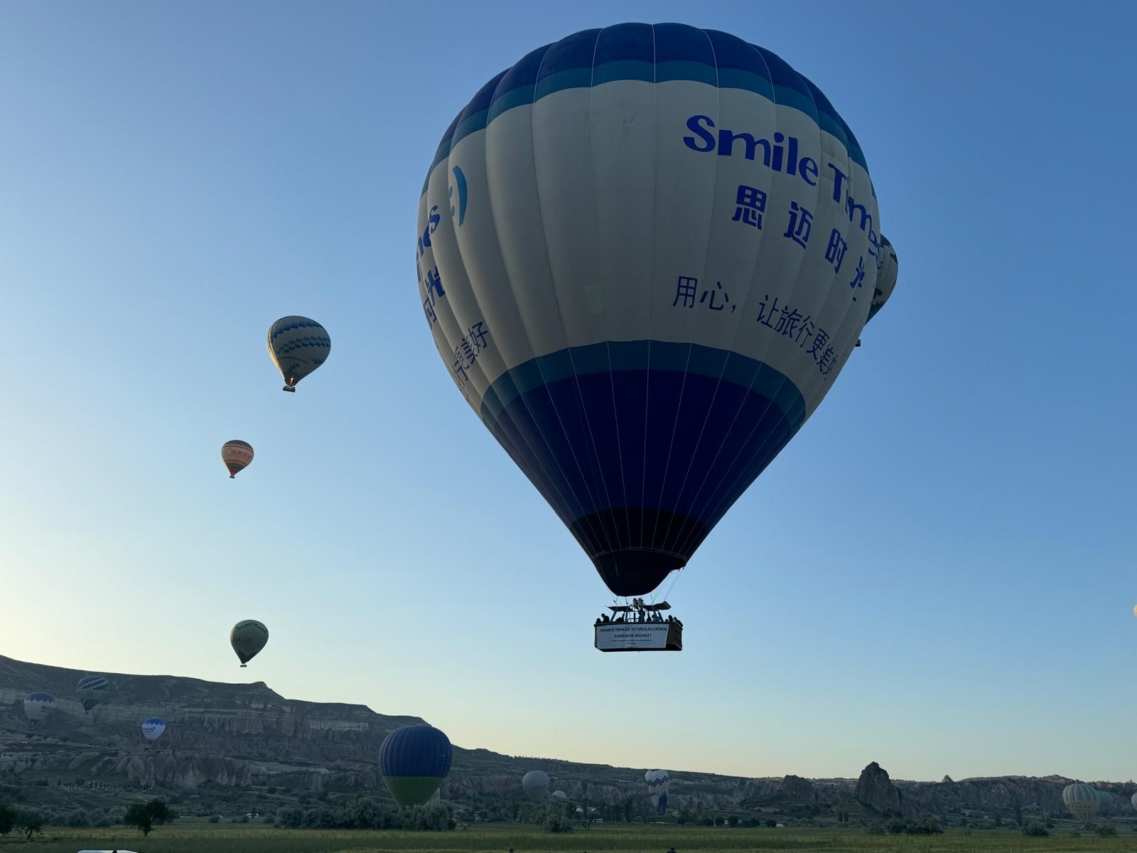 Kapadokya’daki balonlar primer immün yetmezlik hastaları için yükseldi