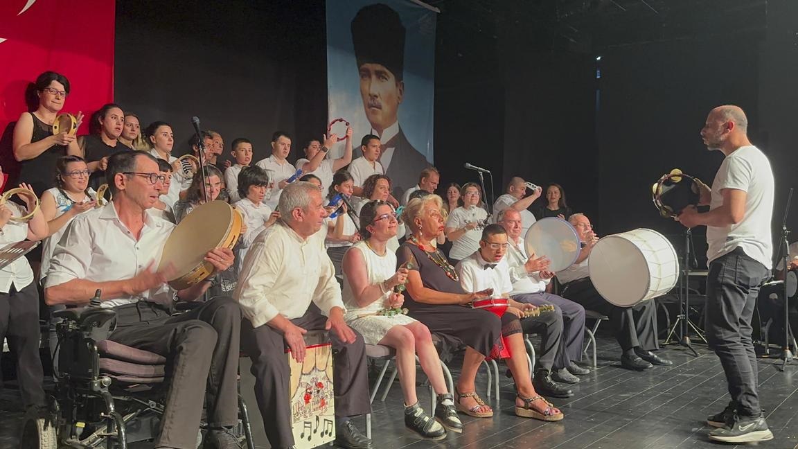 Nilüfer Belediyesi Bizim Ev katılımcıları konser verdi