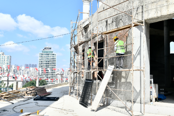 Esenyurt’ta Yıldız Cami projesinin tamamlanması için çalışma başlatıldı