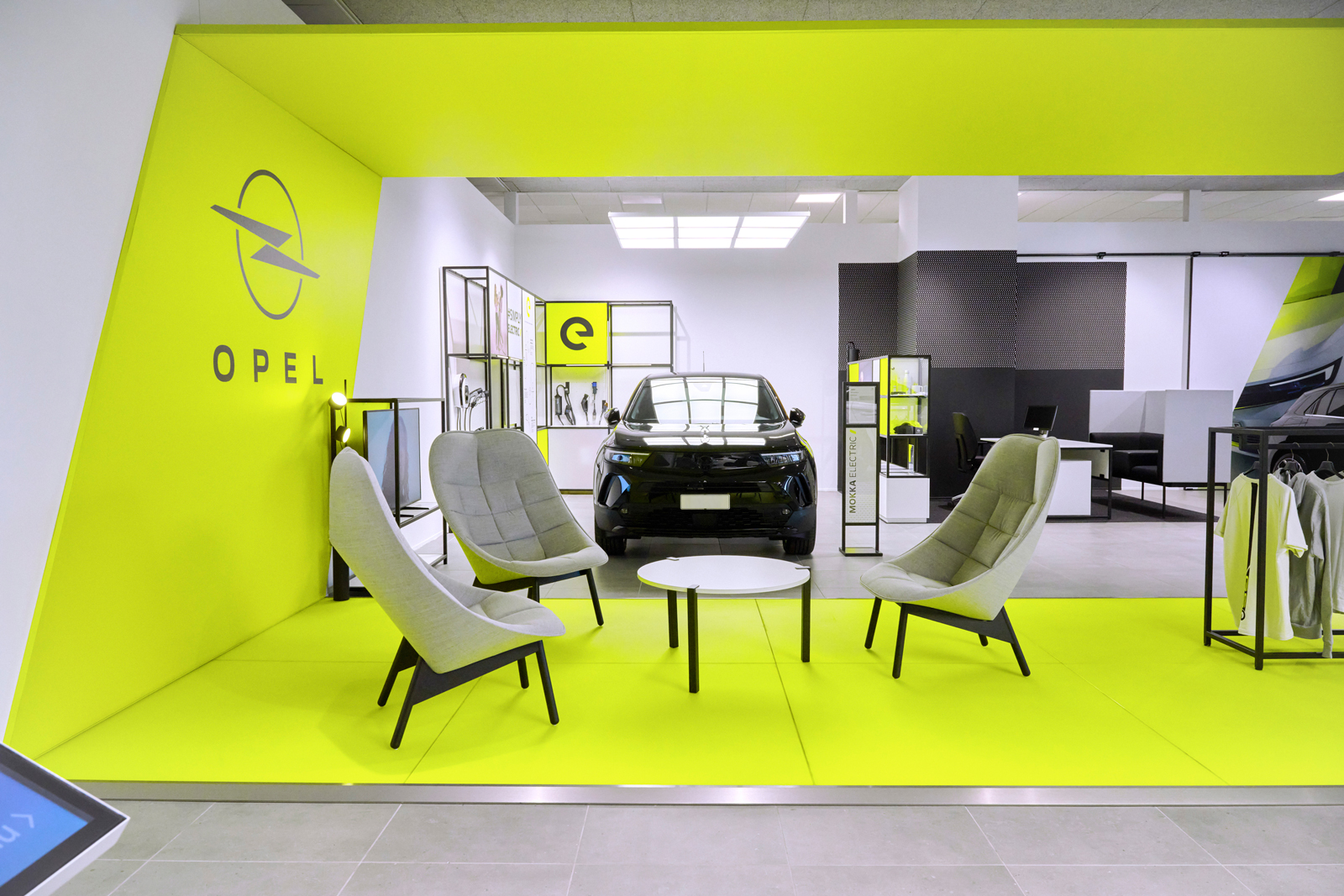 Opel’den yeni showroom konsepti