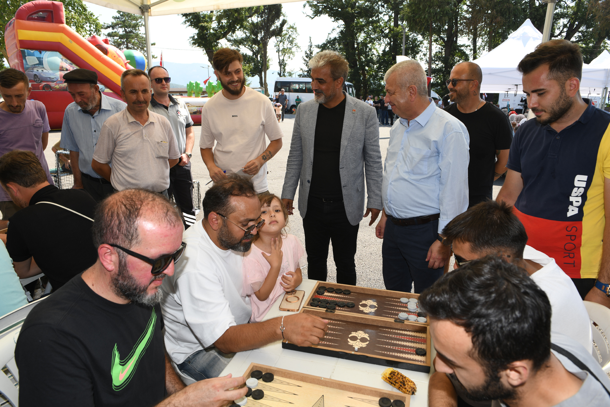 Başkan Aydın, Mürsellerdeki köy şenliğine katıldı