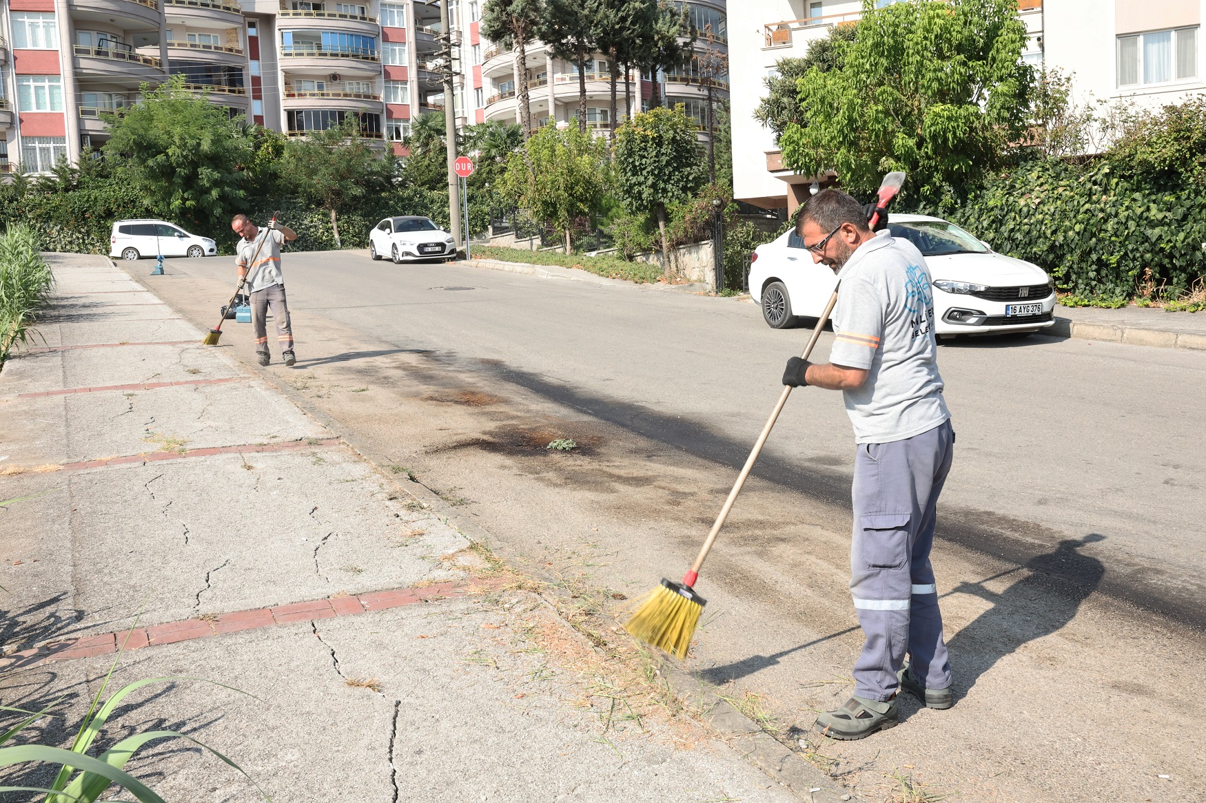 Nilüfer Belediyesinin temizlik çalışmaları sürüyor