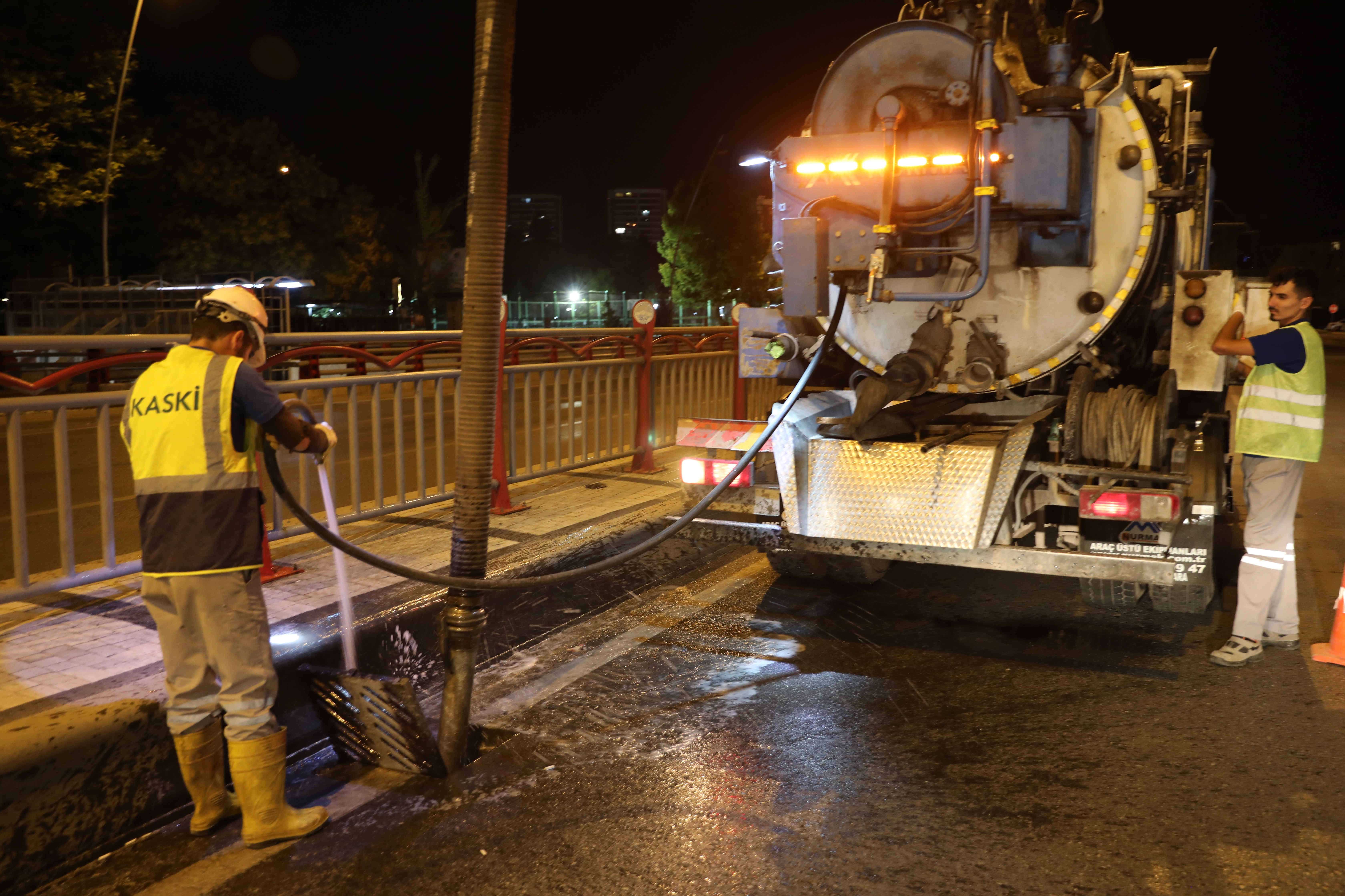 KASKİ’den gece çalışması