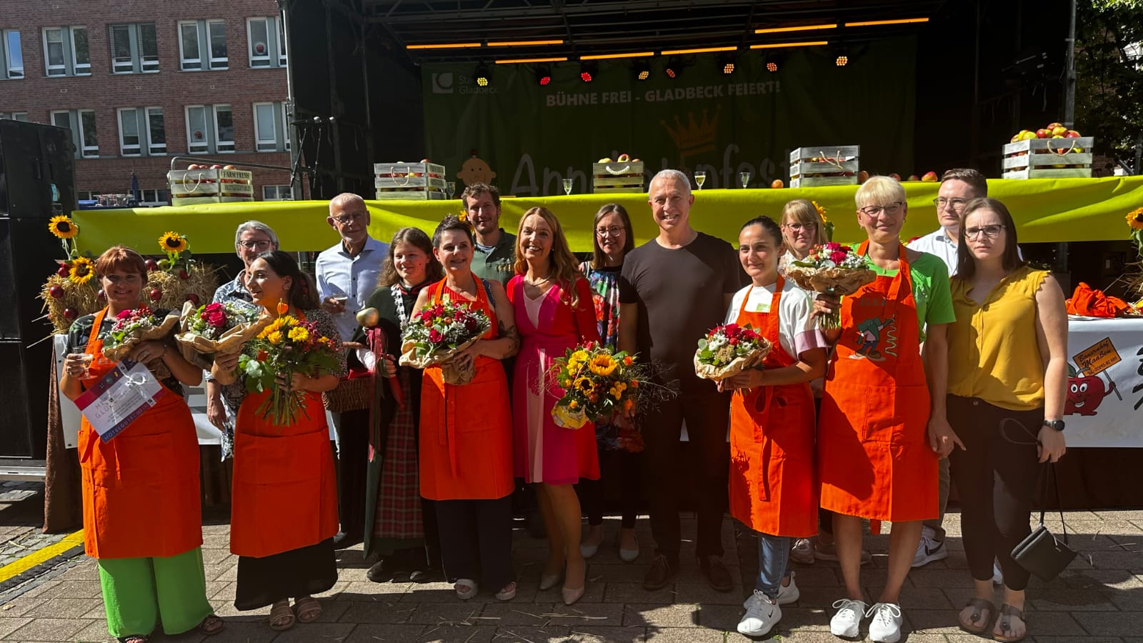 Alanya Belediye Başkanı Özçelik, Gladbeck Elma Festivali’ne katıldı