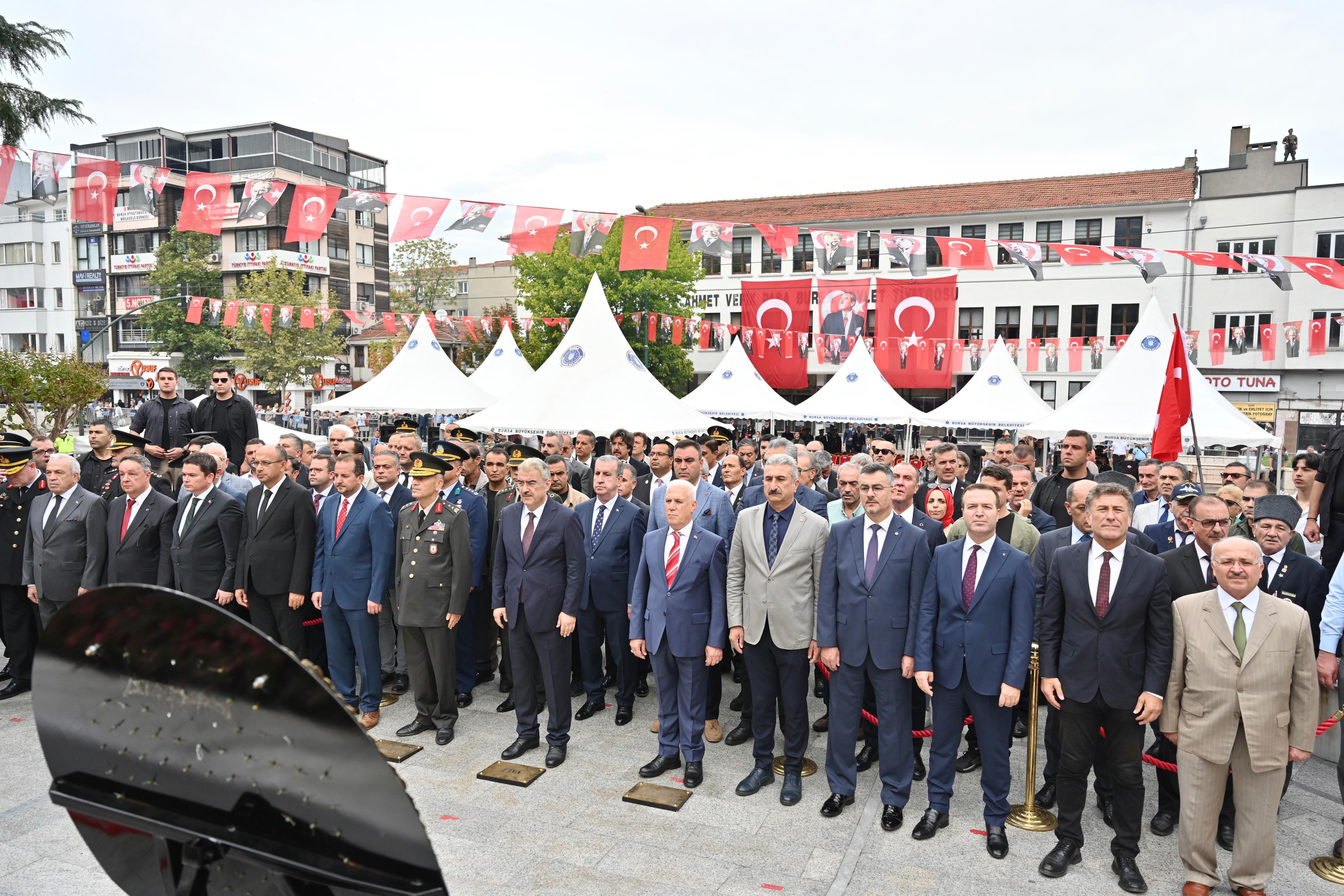 Bursa’nın düşman işgalinden kurtuluşunun 102. yılı kutlandı