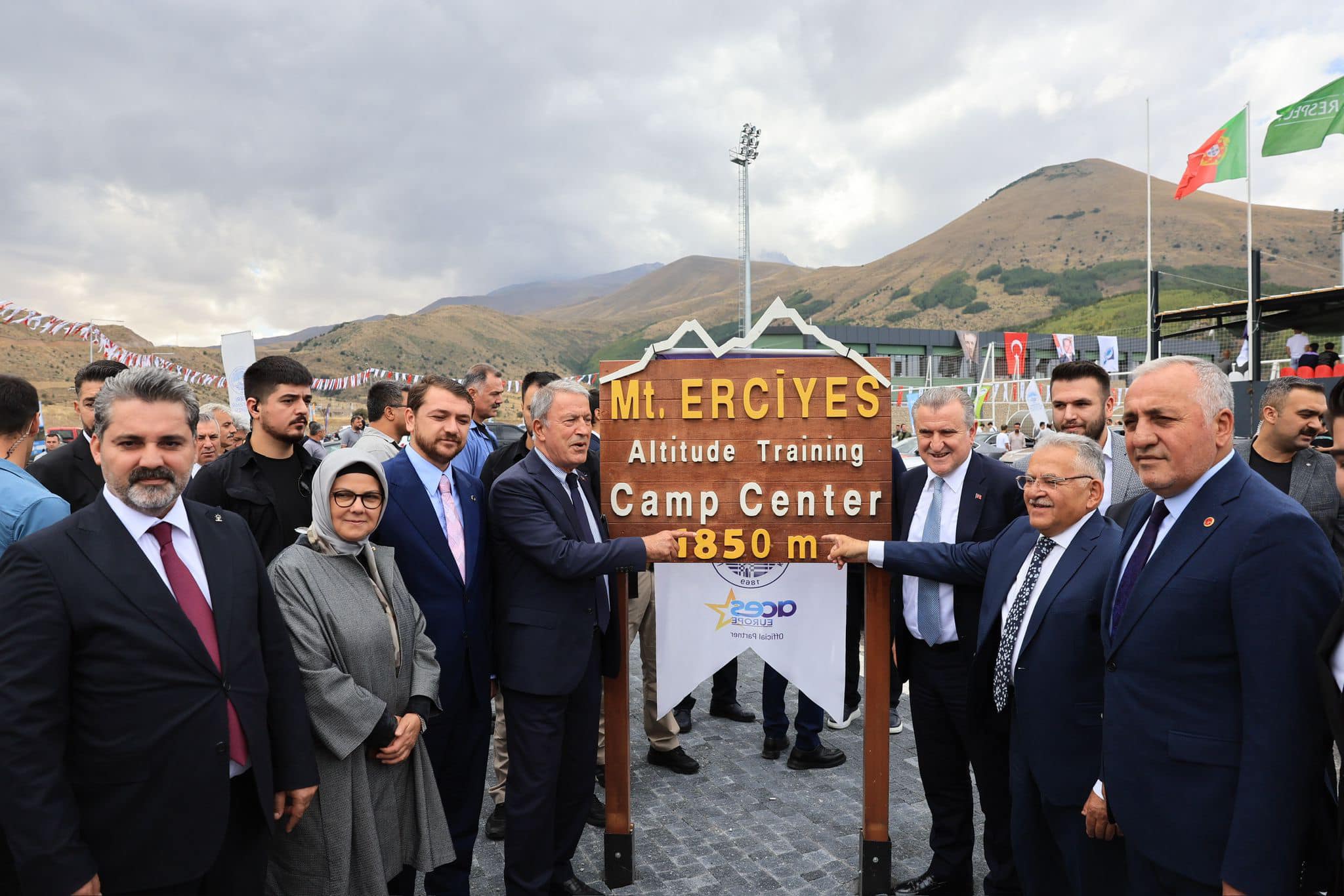 Erciyes Yüksek İrtifa Kamp Merkezi, düzenlenen törenle tanıtıldı