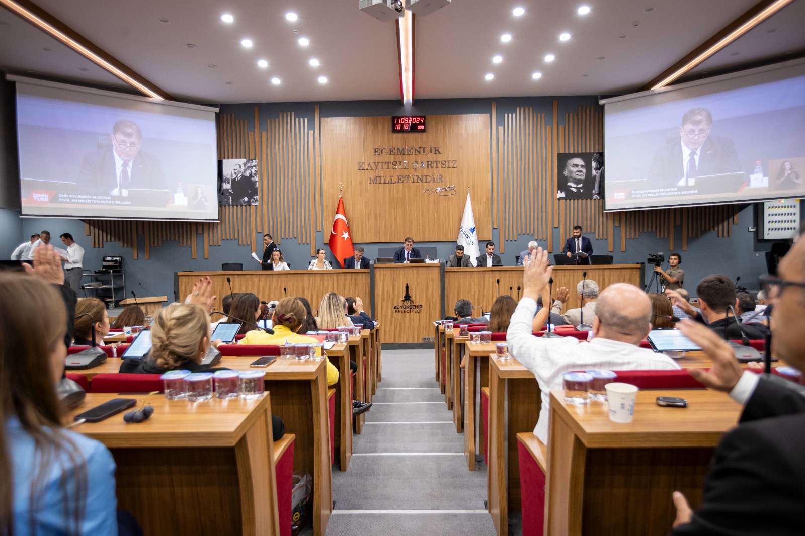 Başkan Tugay: Ben hiçbir yerden ölü balık getirildi demedim