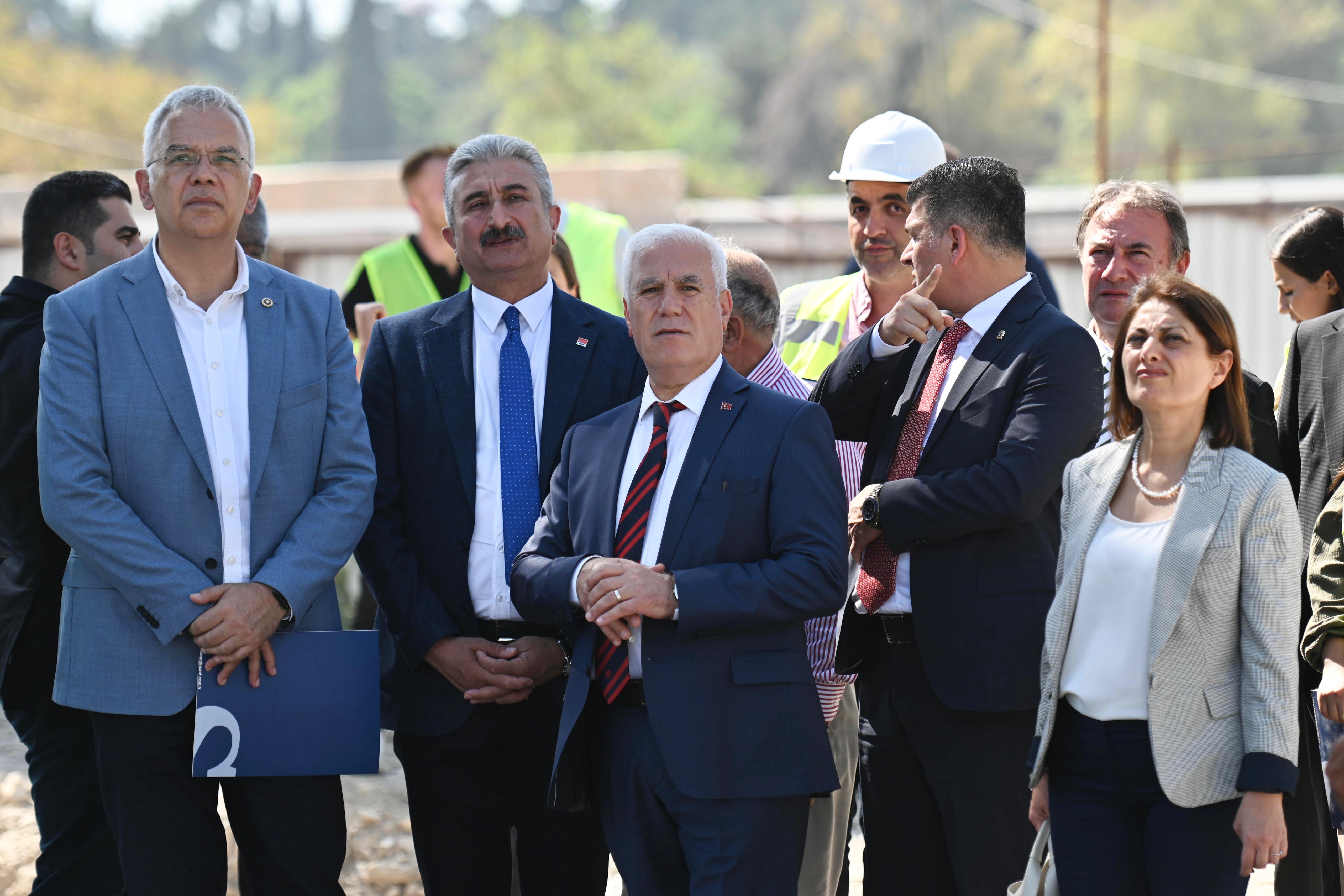 Başkan Bozbey: Hatay Ulu Cami‘yi haziran 2026’da bitireceğiz