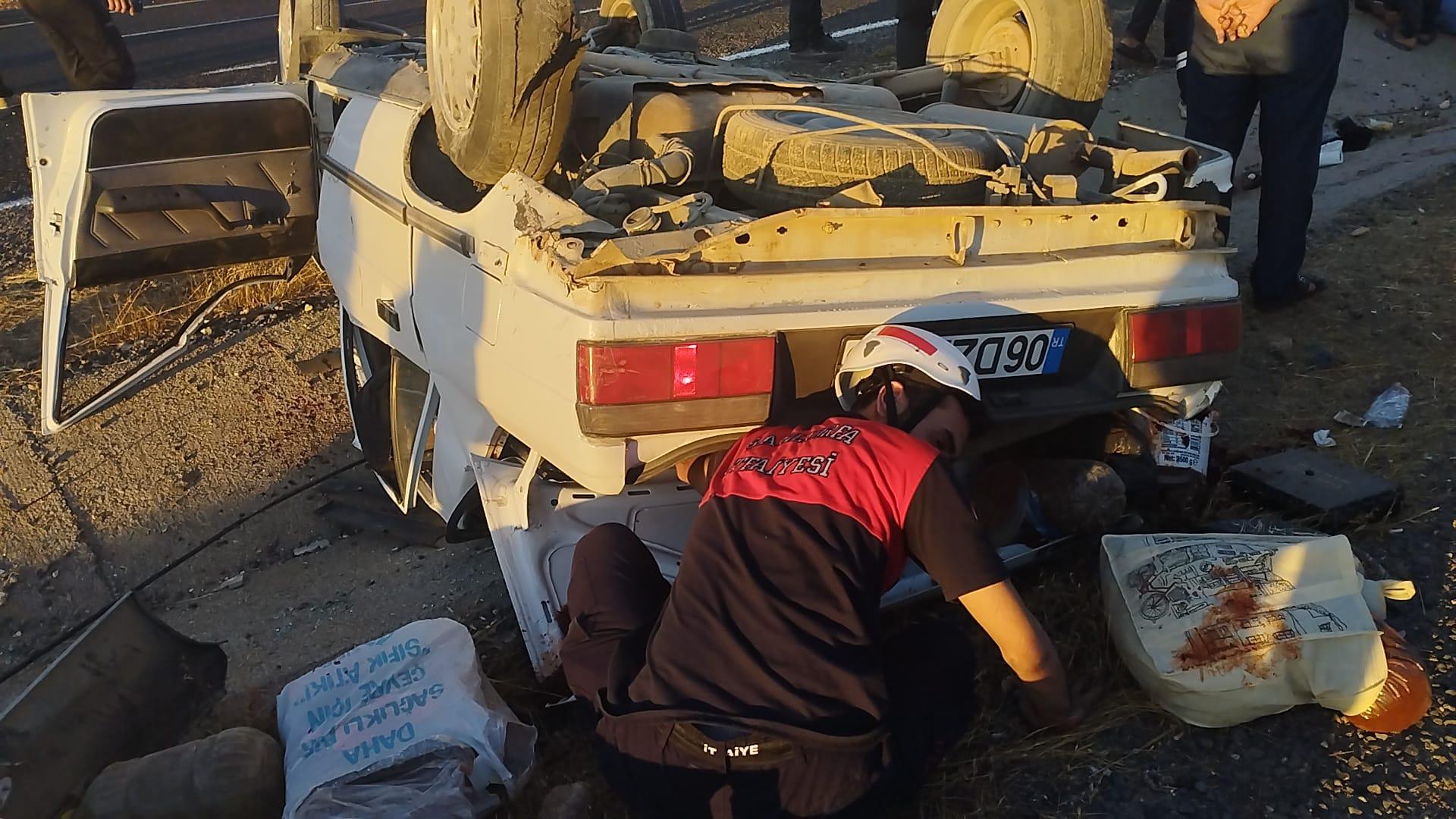 Şanlıurfa’da kontrolden çıkan araç takla attı: 5 yaralı