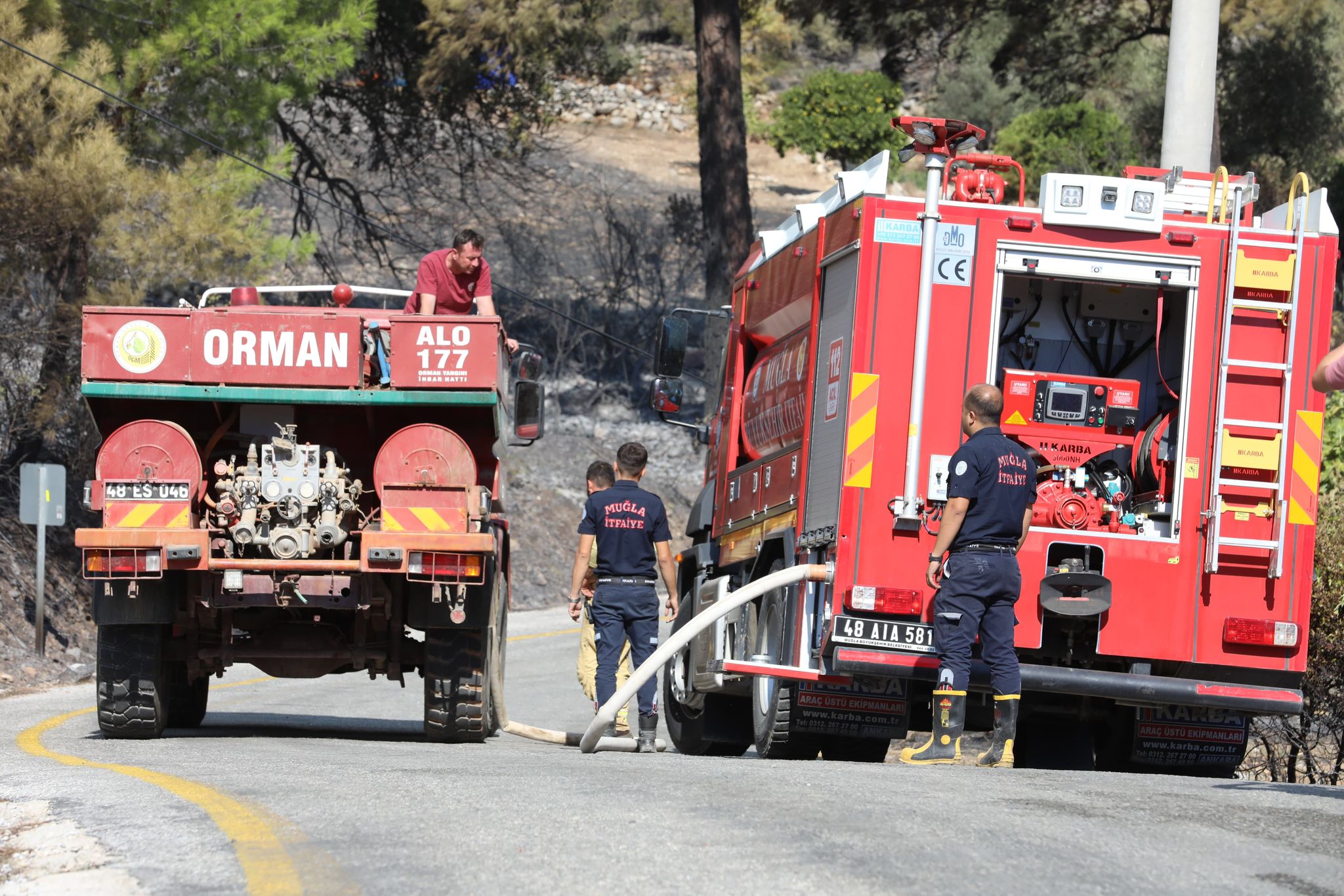 Muğla Büyükşehir, orman yangınlarına karşı mücadelesini sürdürüyor