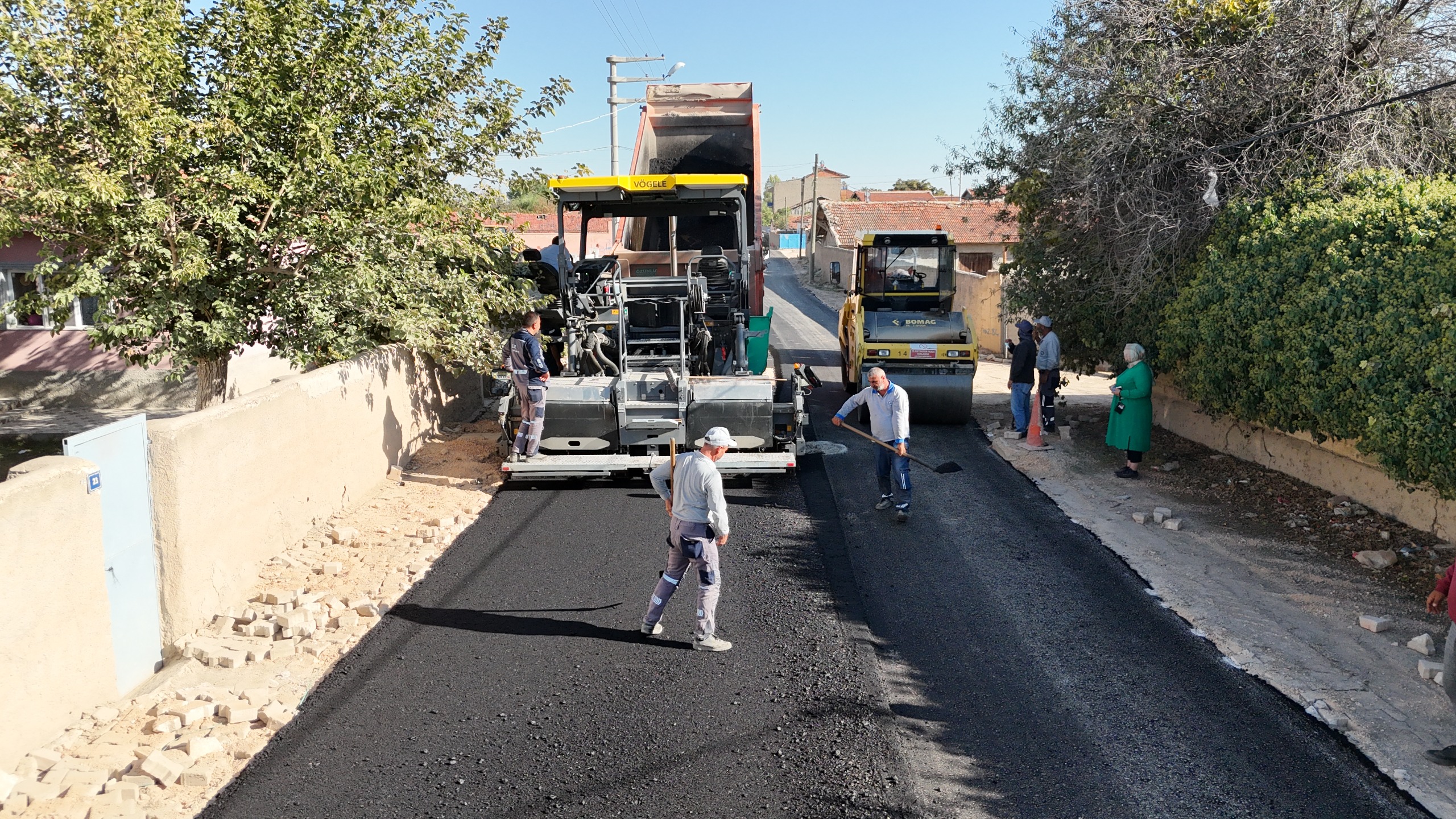 Eskişehir Büyükşehir Belediyesi, altyapı çalışmalarına devam ediyor