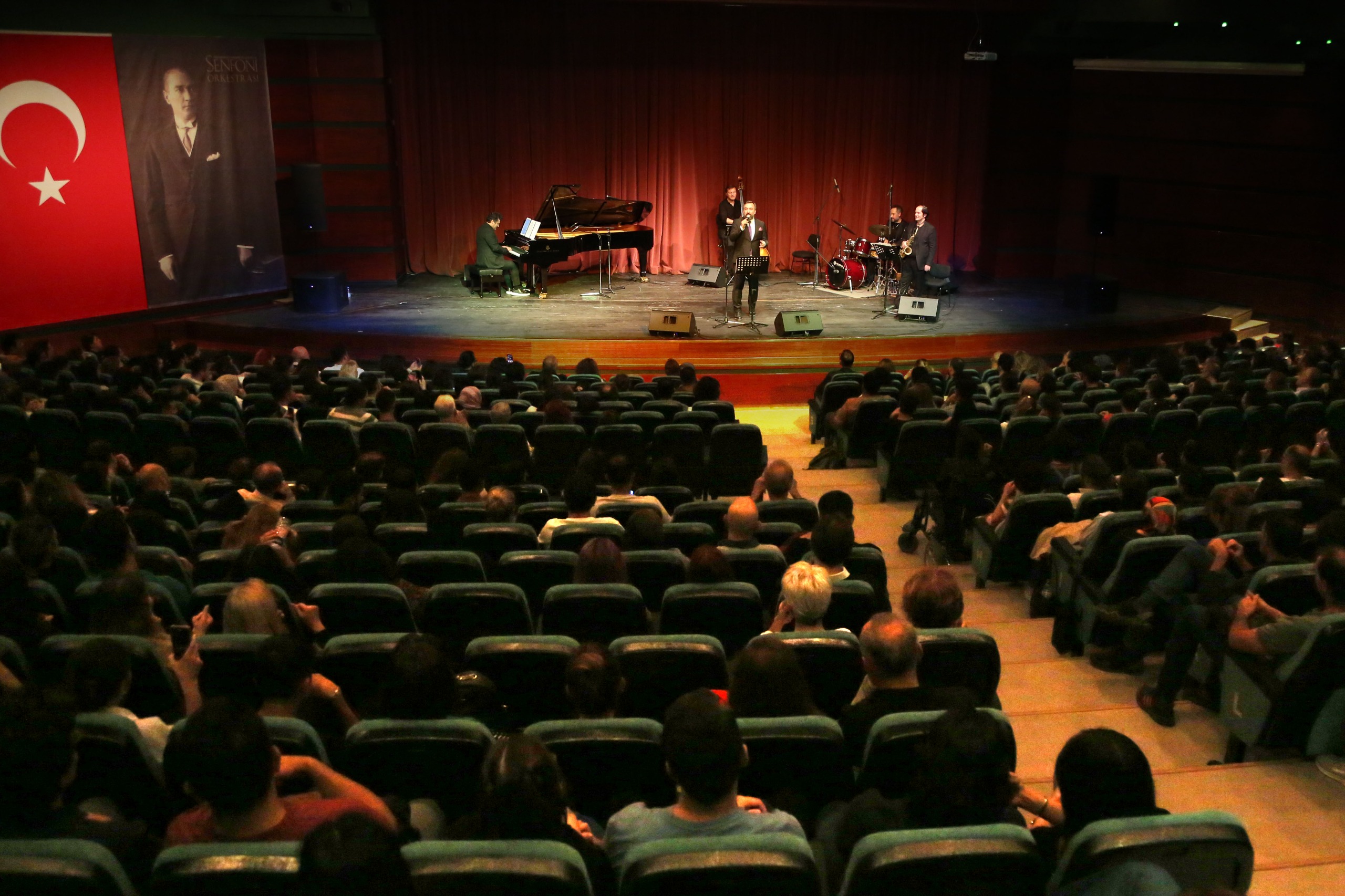 Eskişehir’de caz konserleri başladı