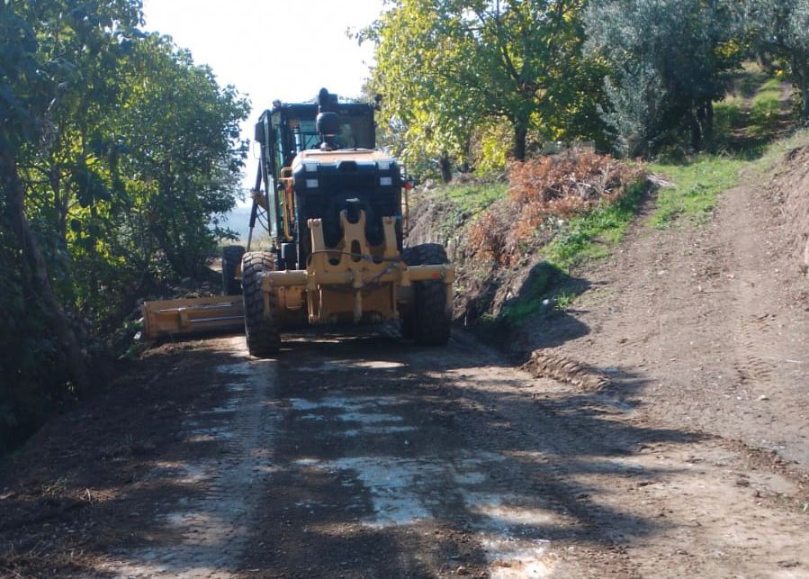 Orhangazi’de yol çalışmaları sürüyor