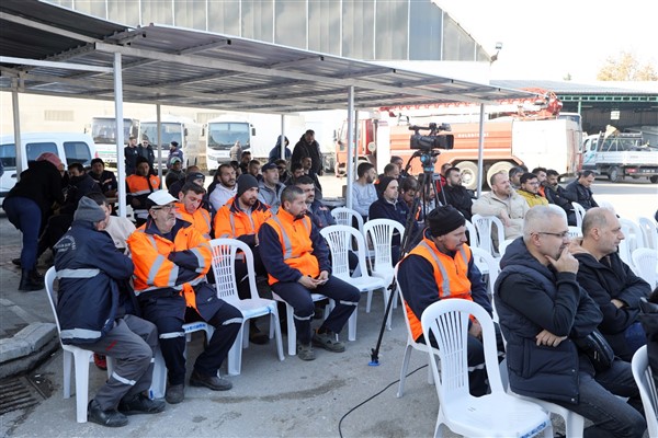 Mudanya’da şiddetsiz bir toplum için erkek çalışanlara farkındalık eğitimi