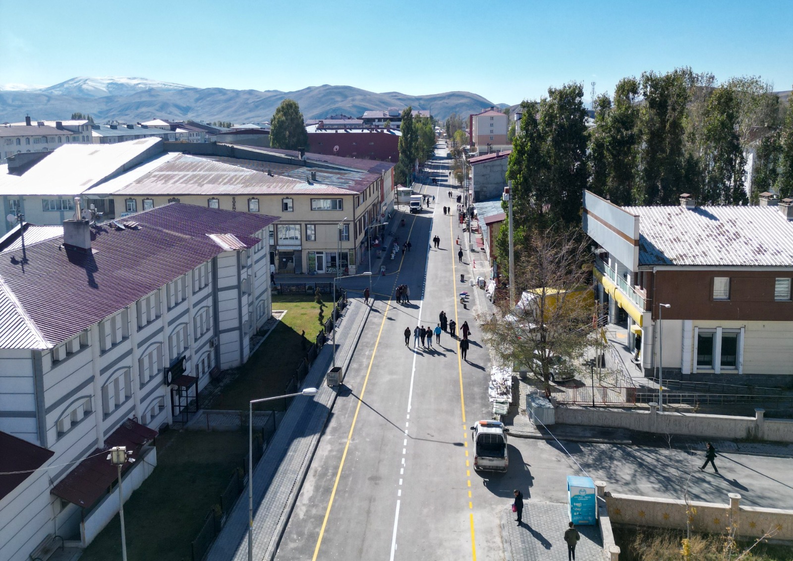 Van Büyükşehir, Çaldıran’da asfalt çalışmalarını tamamladı