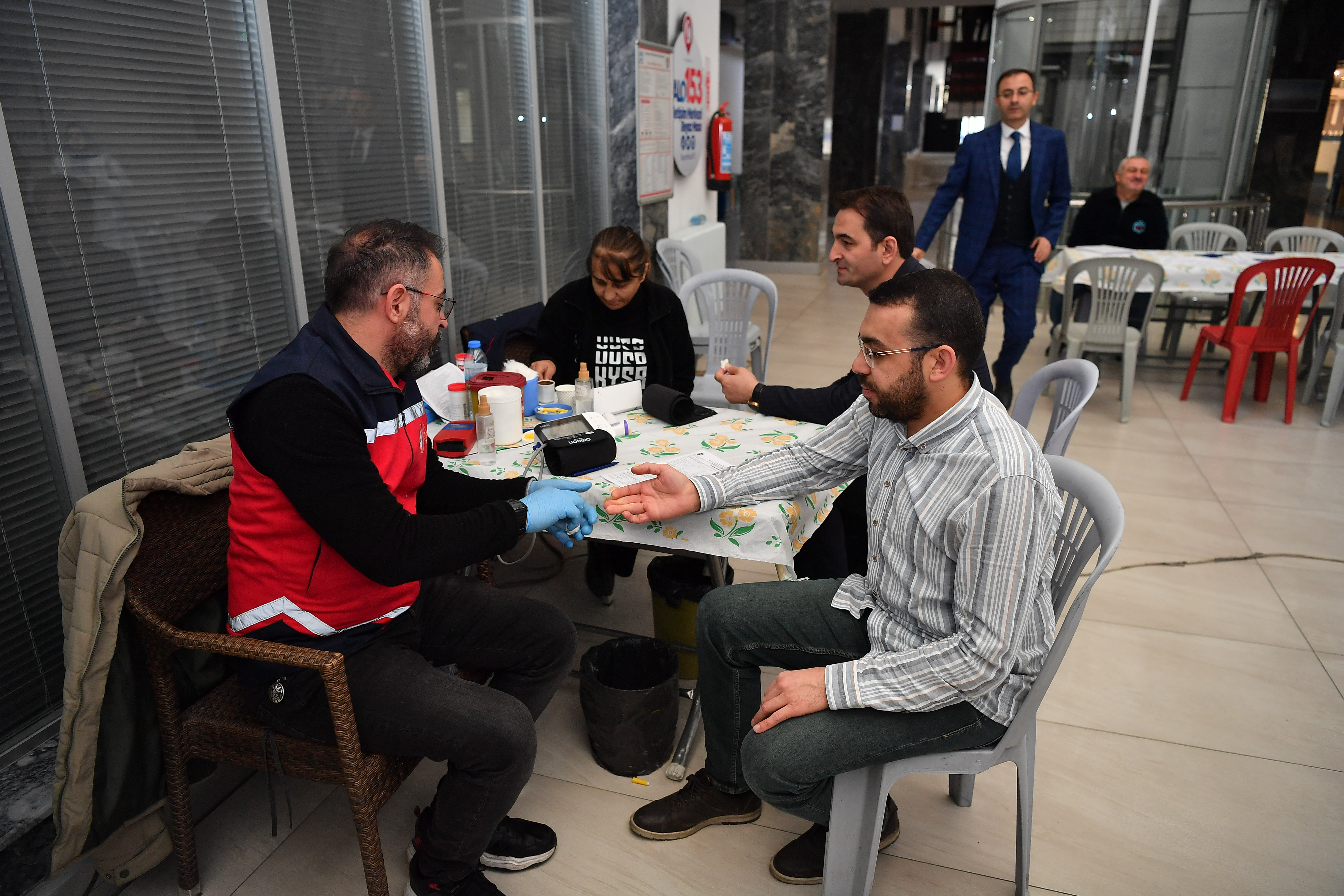 Kayseri Büyükşehir Belediyesi personelinden kan bağışı seferberliği