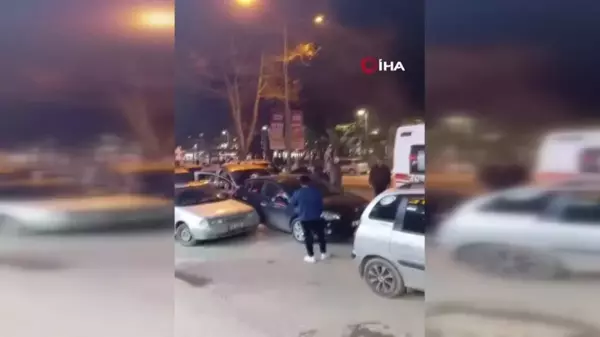 Bursa’da Trafik Kazası: 1’i Ağır 2 Yaralı