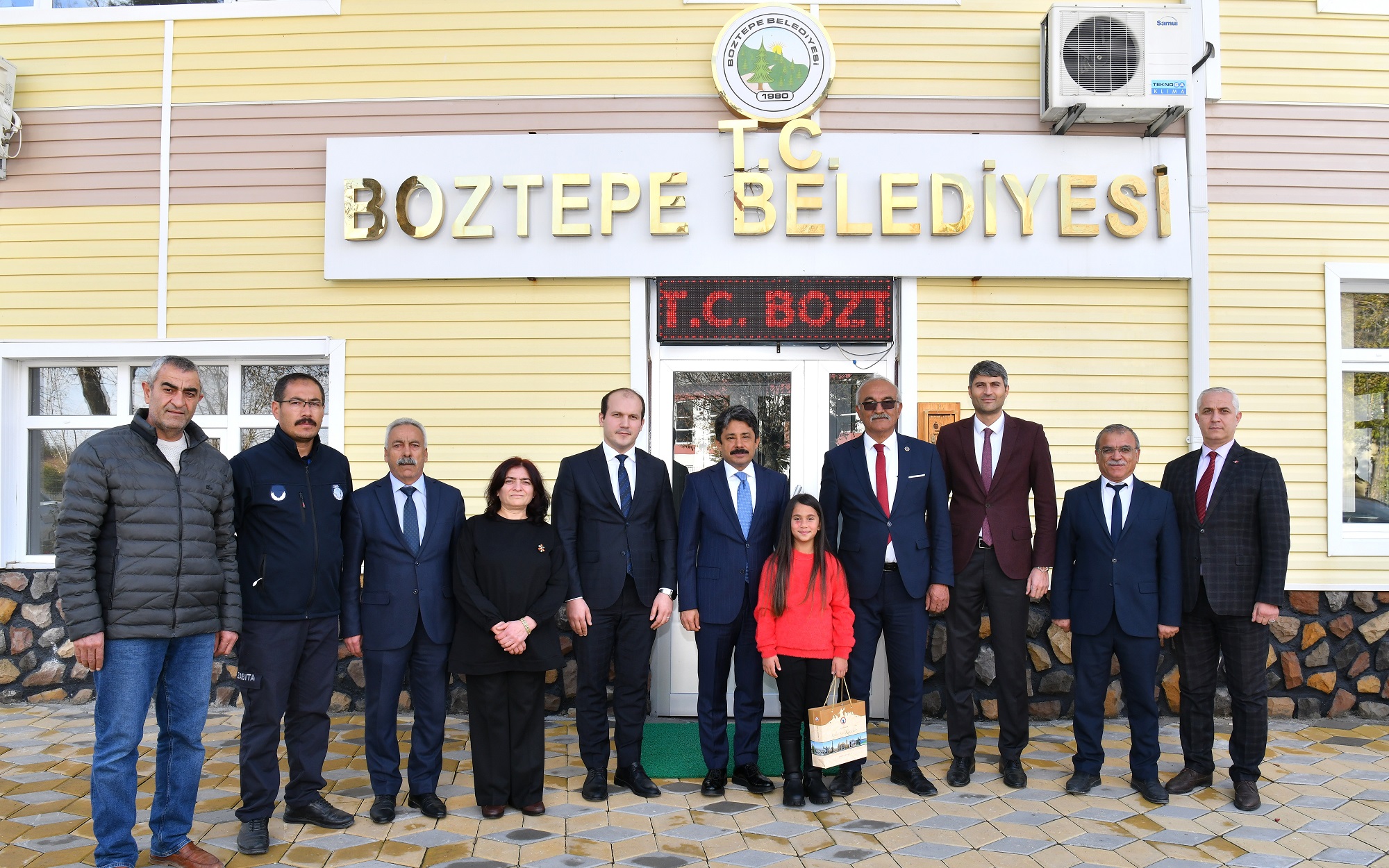 Kırşehir Valisi Demiryürek, Boztepe’de incelemelerde bulundu