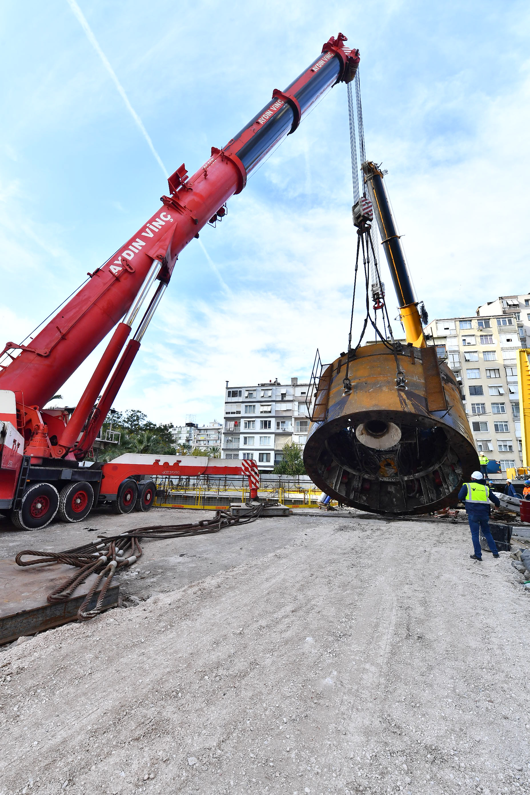 Buca Metrosu’nda çalışmalar devam ediyor