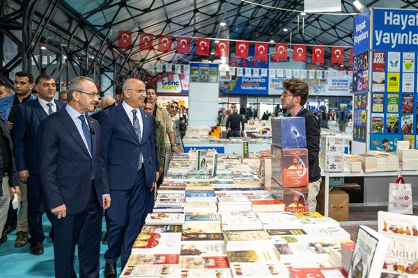 Başkan Er, Malatya Anadolu Kitap ve Kültür Fuarı’na katıldı