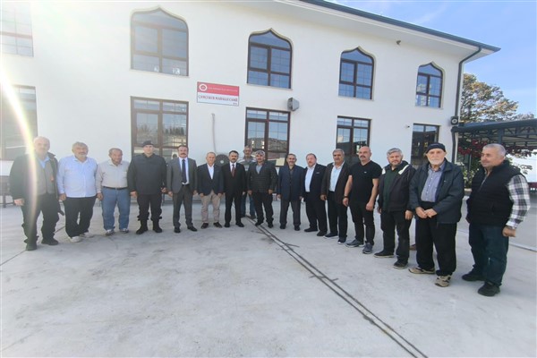 Vali Aktaş’tan Karamürsel Çamçukur Mahallesi’ne ziyaret