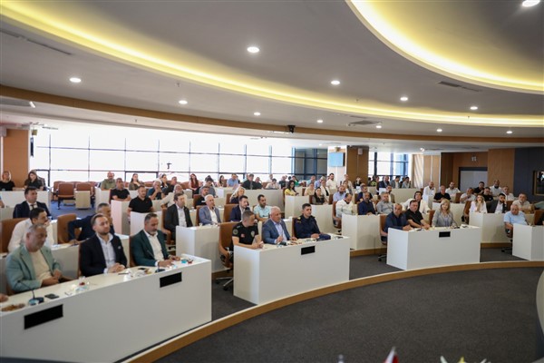 Atatürk Caddesi Alt ve Üst Yapı Yenileme Projesi öncesi toplantı gerçekleşti