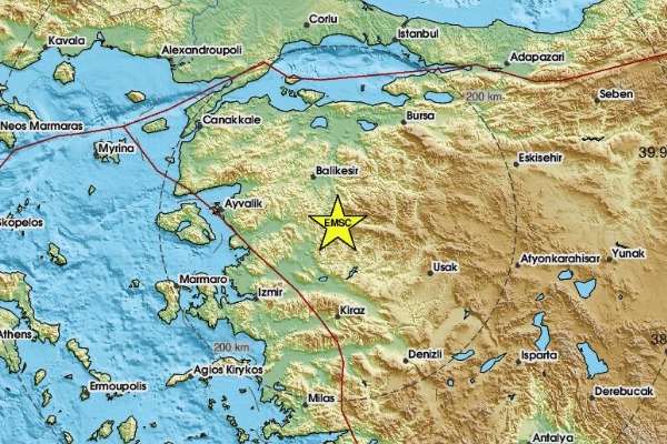 Balıkesir Sındırgı’da 5.9 büyüklüğünde deprem