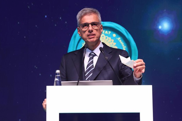 Memişoğlu: Üreten sağlık vizyonumuzu kurultayda paylaştık