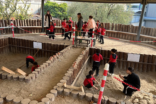 Öğrenciler Bursa Arkeopark’ta uygulamalı etkinliklere katılıyor