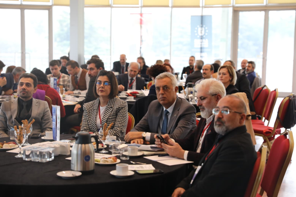 ‘Bursa Kukla ve Karagöz Çalıştayı’ yapıldı