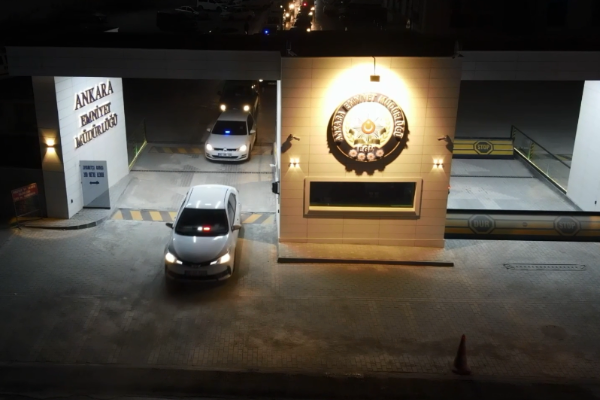 Derince Limanında 1 ton 508 bin kilogram skunk ele geçirildi