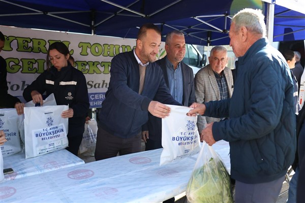 Koçarlı’da ata tohumu fide dağıtımı