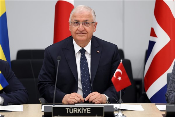 Bakan Güler, Türkiye Şam Büyükelçisi olarak atanan Nuh Yılmaz’ı ağırladı