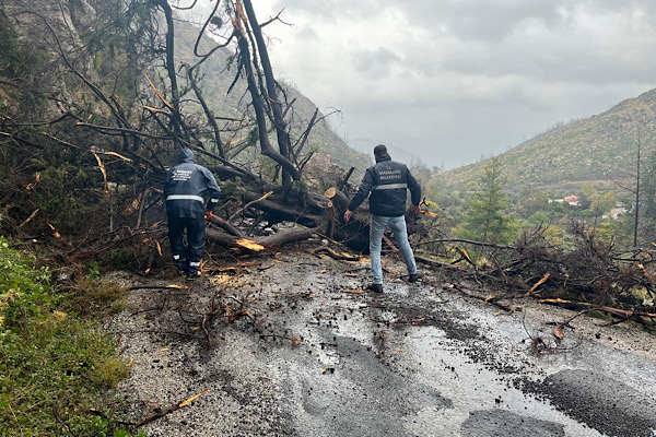 Marmaris’te sağanak yağışa karşı önlemler artırıldı