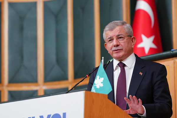 Davutoğlu: Türkiye ve bölge için “Kaosa Karşı Kozmos” vizyonu