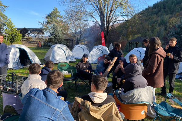 Gönüllü gençler, Samandere’de bir araya geldi