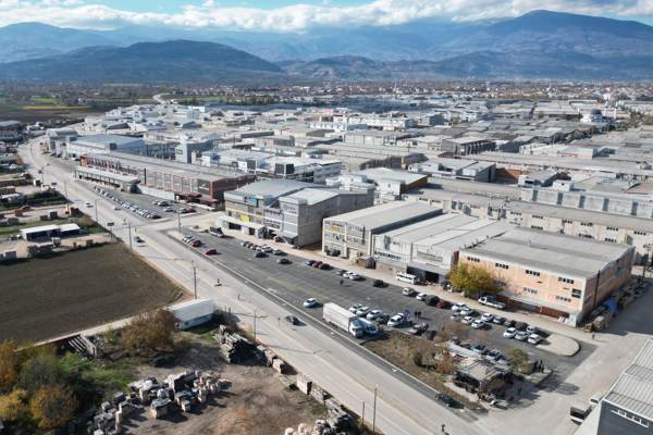 Ağaç İşleri Sanayi bölgesinde 261 araçlık otopark hizmete girdi