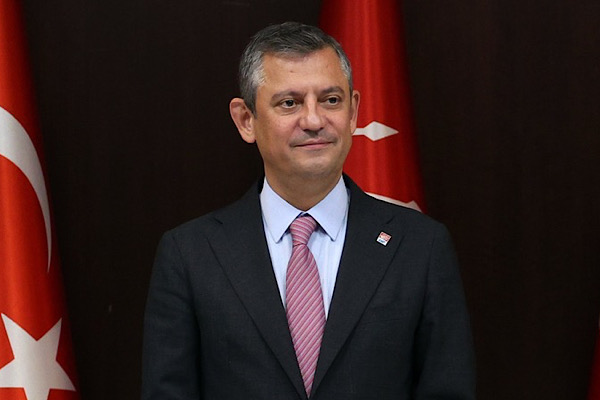 Özel, Silivri’de Marmara Kapalı Ceza İnfaz Kurumu’nu ziyaret etti